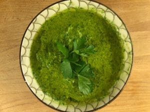 Gambi di prezzemolo: la ricetta della salsa verde - Ricette riciblog